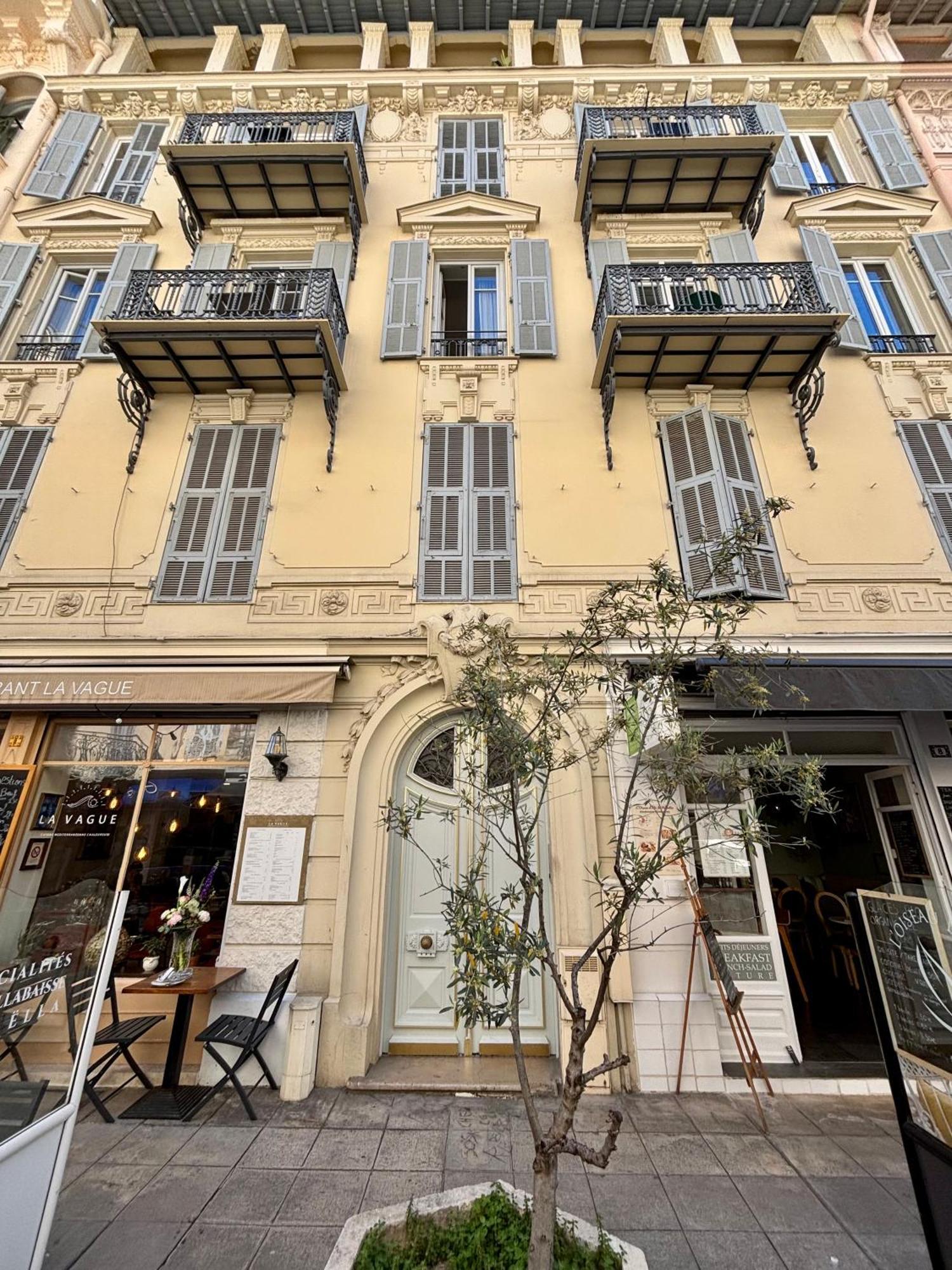 Studio A Louer Au Coeur Du Carre Dor A Nice, Rue Dalpozzo A 150 Metres Des Plages Ngoại thất bức ảnh
